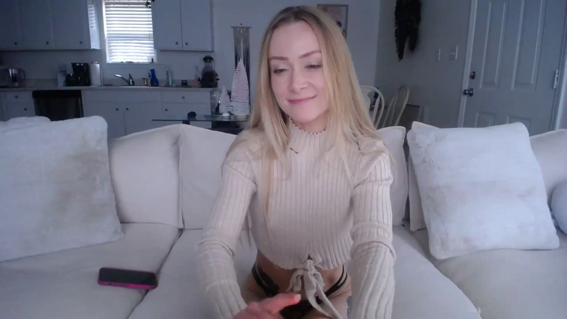 Gallery image thumbnail from MissSadieB's myfreecams stream on, 12/09/2024, 20:00 image 9 of 20