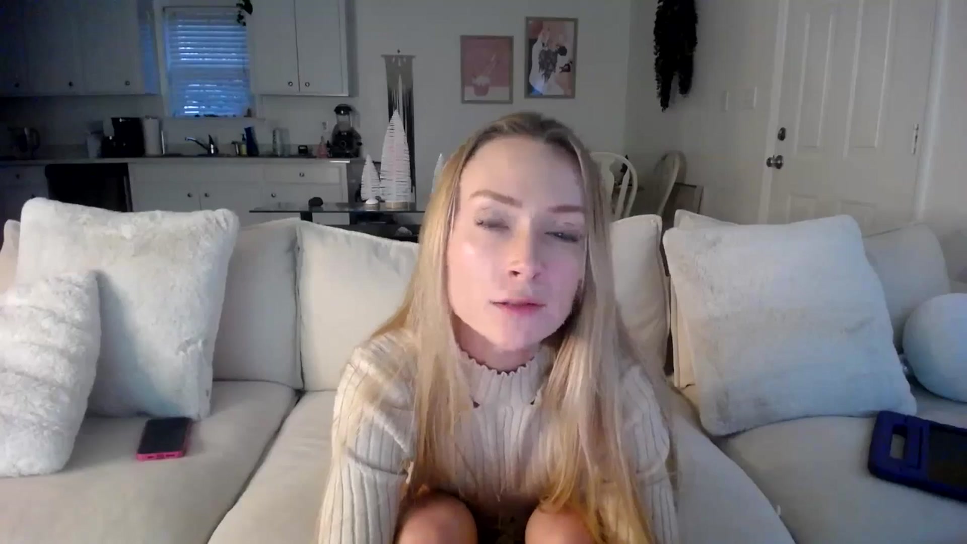 Gallery image thumbnail from MissSadieB's myfreecams stream on, 12/09/2024, 22:08 image 11 of 20