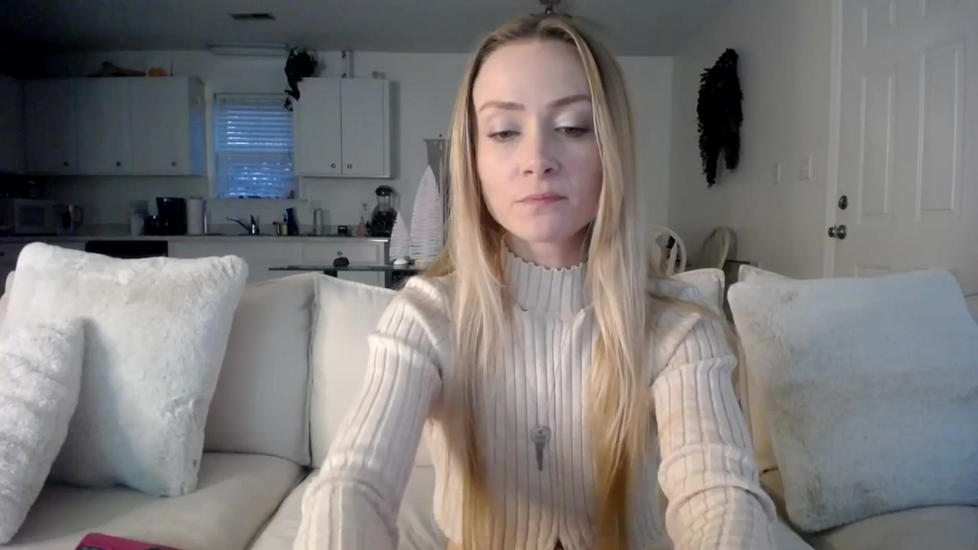 Gallery image thumbnail from MissSadieB's myfreecams stream on, 12/09/2024, 22:08 image 14 of 20