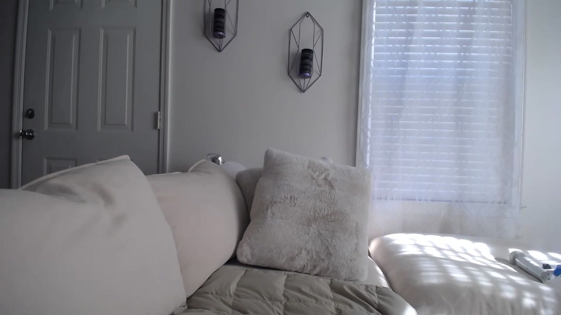Gallery image thumbnail from MissSadieB's myfreecams stream on, 12/24/2024, 16:57 image 6 of 20