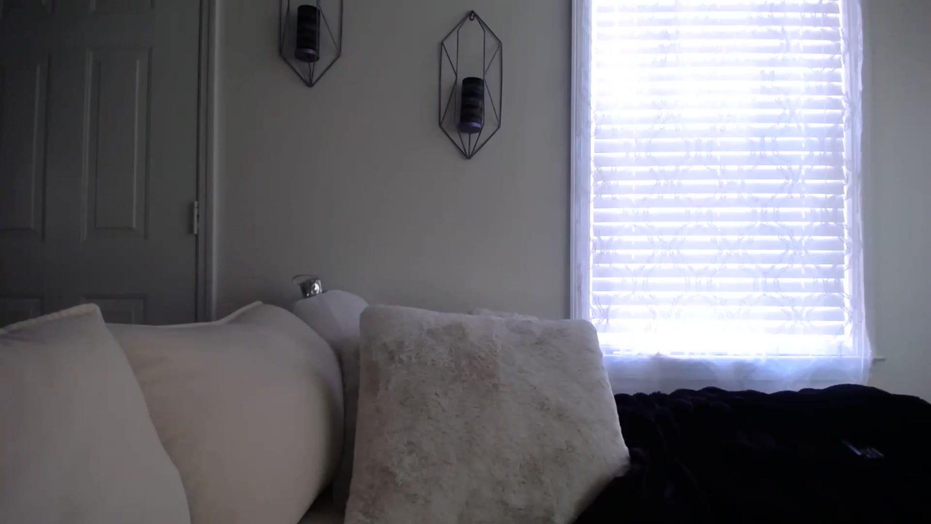 Gallery image thumbnail from MissSadieB's myfreecams stream on, 12/25/2024, 20:39 image 20 of 20