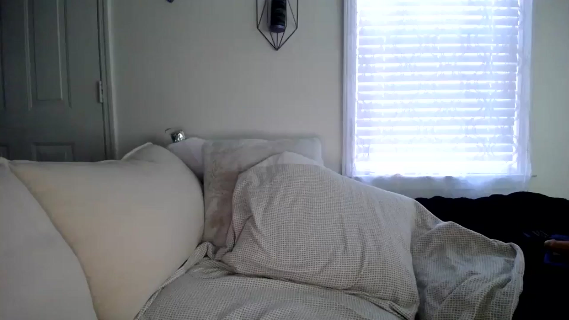 Gallery image thumbnail from MissSadieB's myfreecams stream on, 12/25/2024, 22:29 image 2 of 20