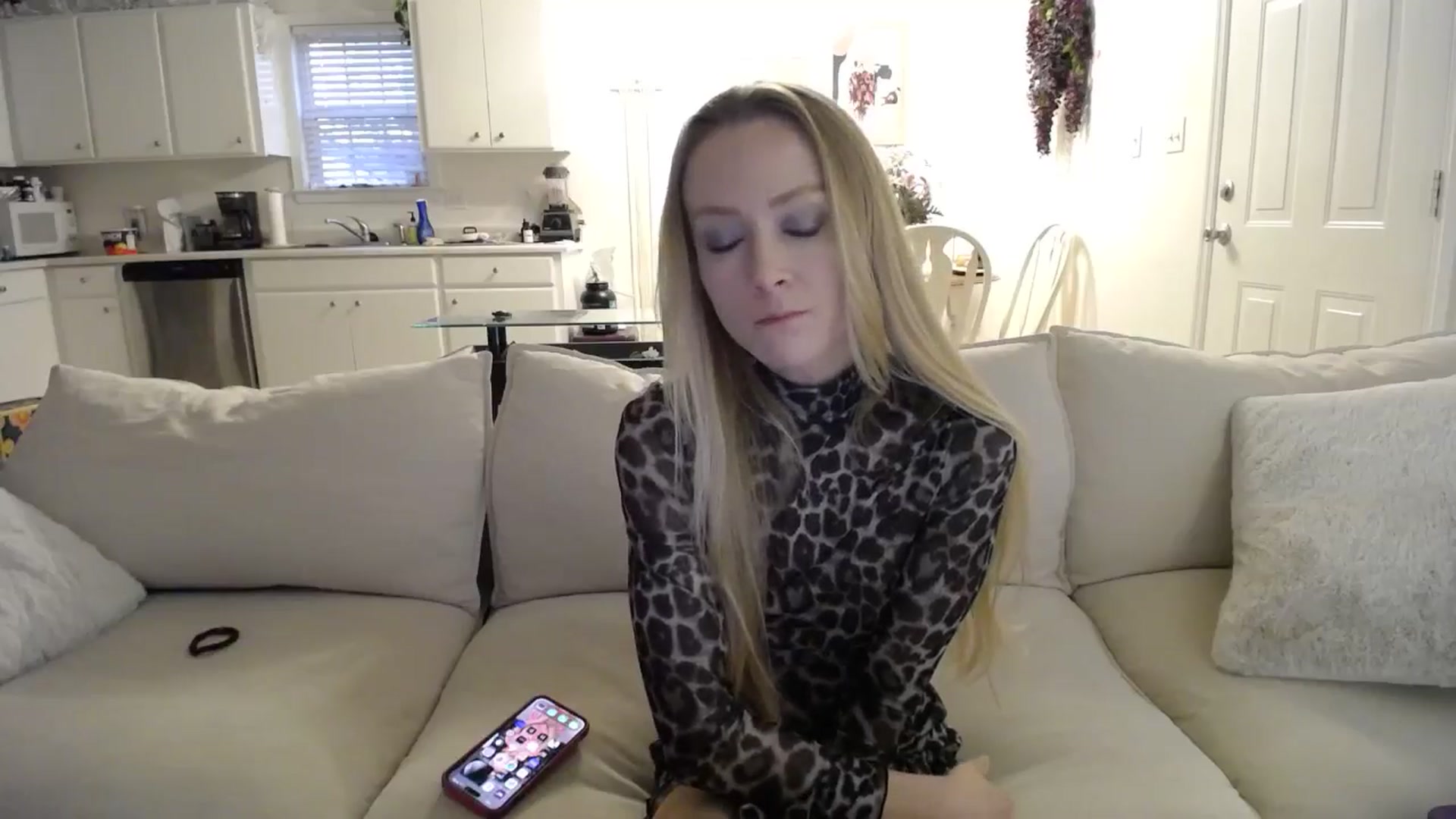 Gallery image thumbnail from MissSadieB's myfreecams stream on, 01/06/2025, 22:30 image 3 of 20
