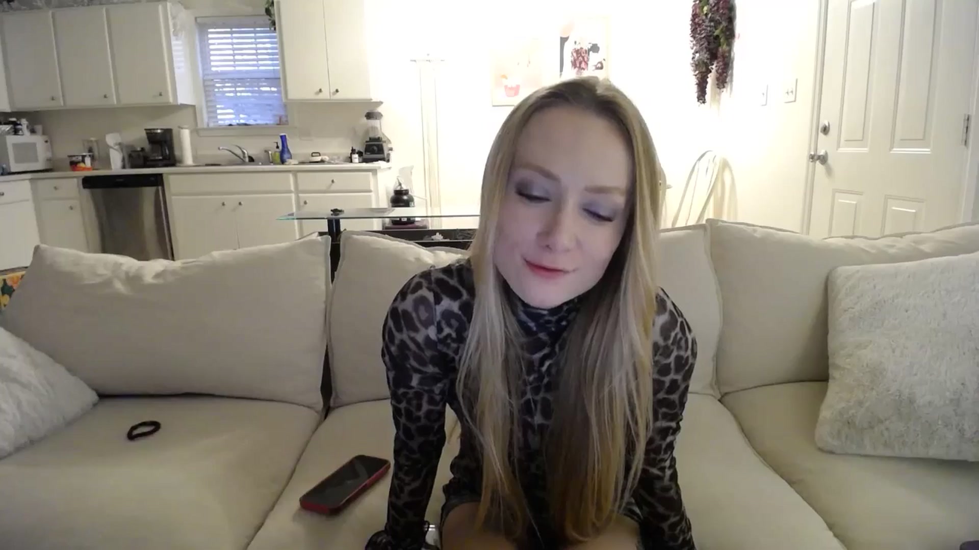 Gallery image thumbnail from MissSadieB's myfreecams stream on, 01/06/2025, 22:30 image 11 of 20