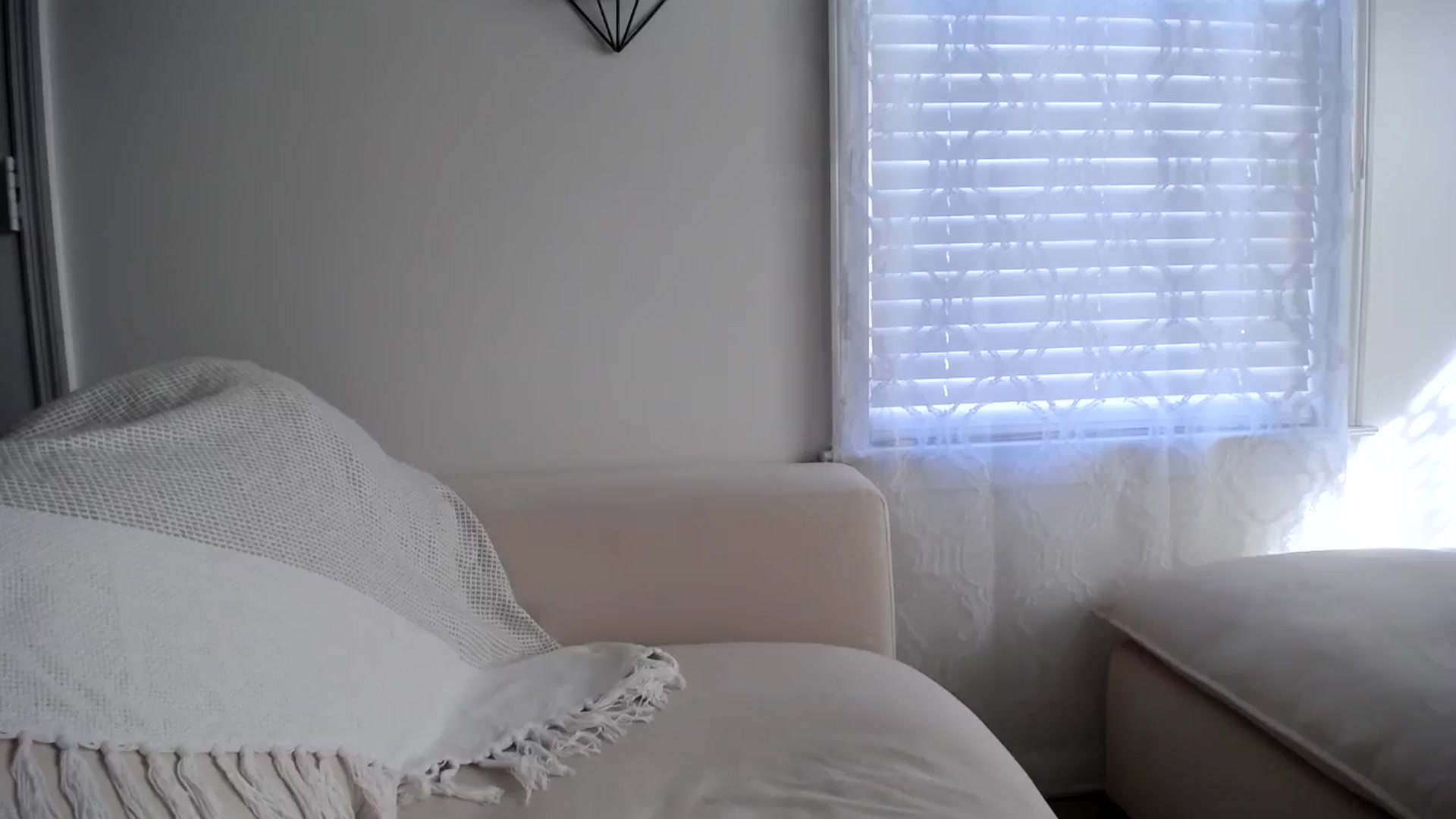 Gallery image thumbnail from MissSadieB's myfreecams stream on, 01/07/2025, 18:52 image 3 of 20
