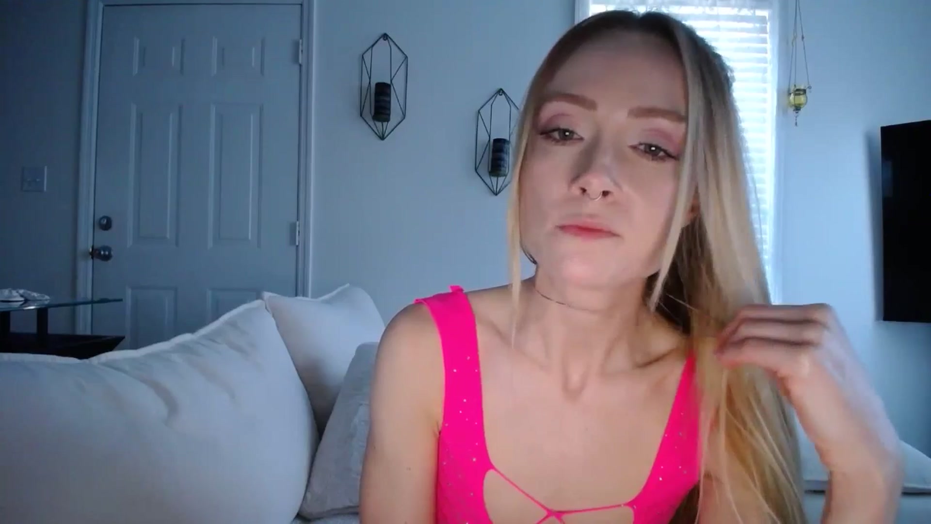 Gallery image thumbnail from MissSadieB's myfreecams stream on, 01/13/2025, 22:09 image 9 of 20