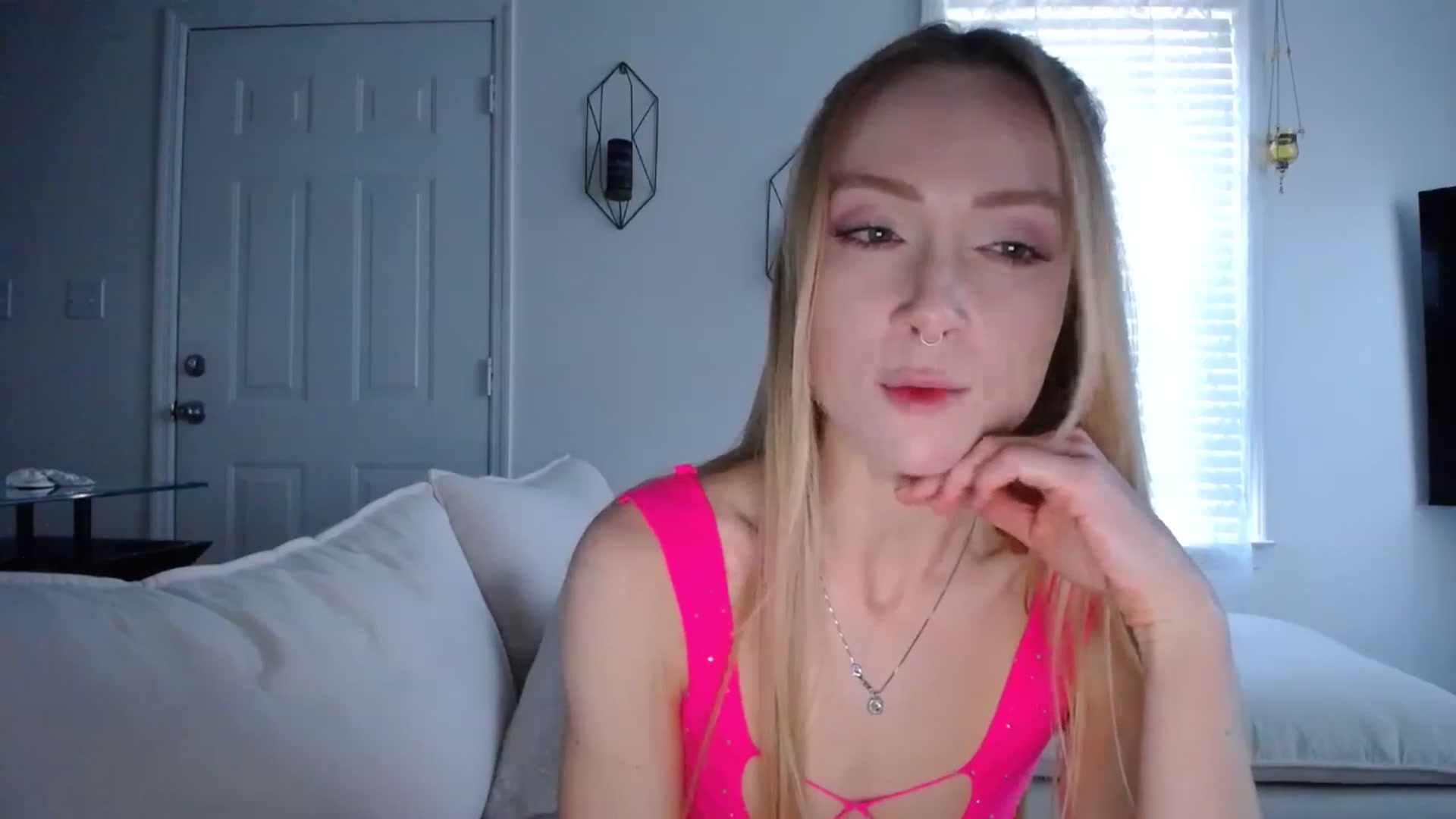 Gallery image thumbnail from MissSadieB's myfreecams stream on, 01/13/2025, 22:09 image 3 of 20