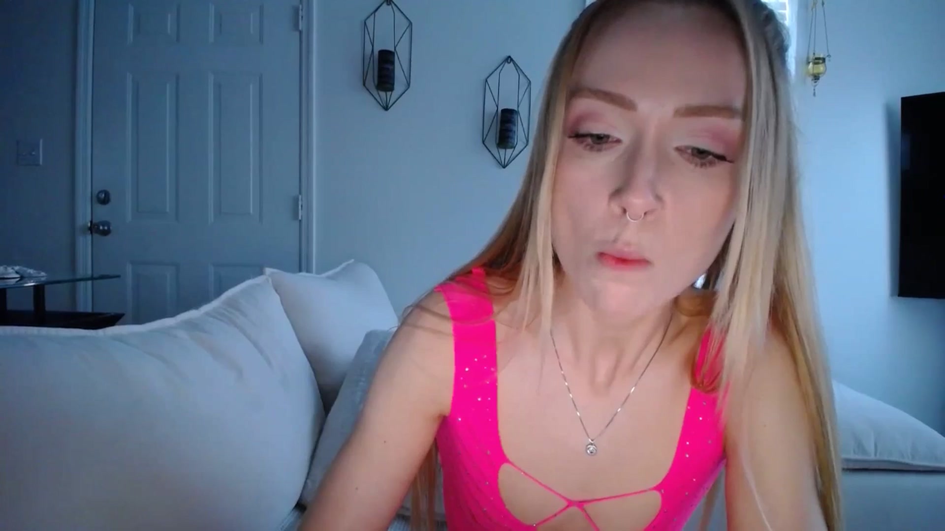 Gallery image thumbnail from MissSadieB's myfreecams stream on, 01/13/2025, 22:09 image 12 of 20
