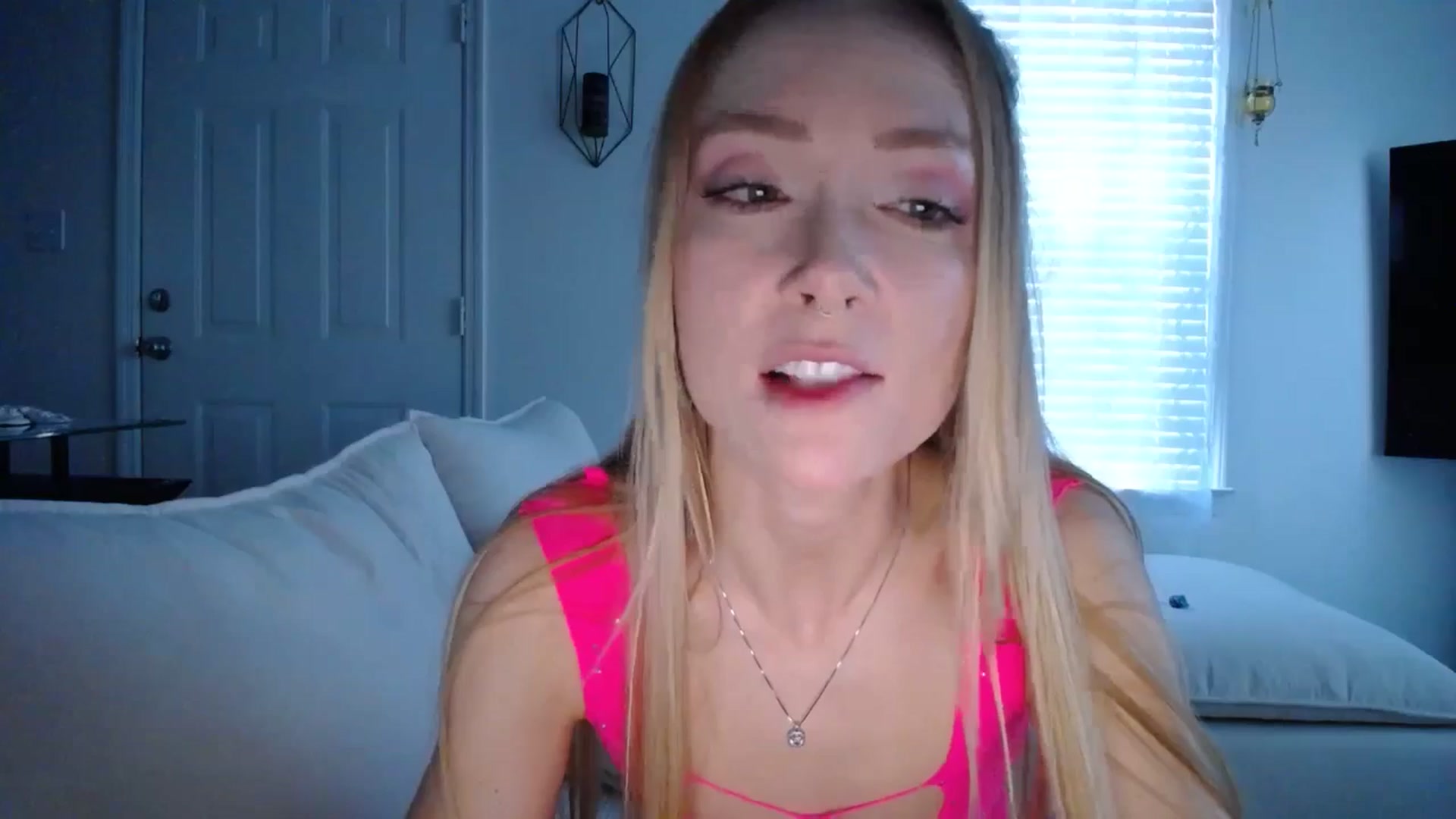 Gallery image thumbnail from MissSadieB's myfreecams stream on, 01/13/2025, 22:09 image 20 of 20