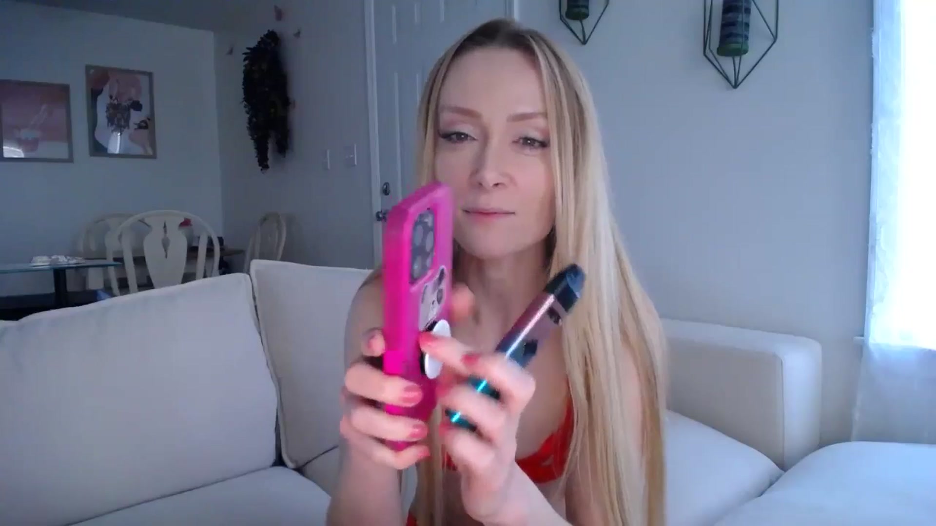 Gallery image thumbnail from MissSadieB's myfreecams stream on, 01/17/2025, 20:29 image 15 of 20