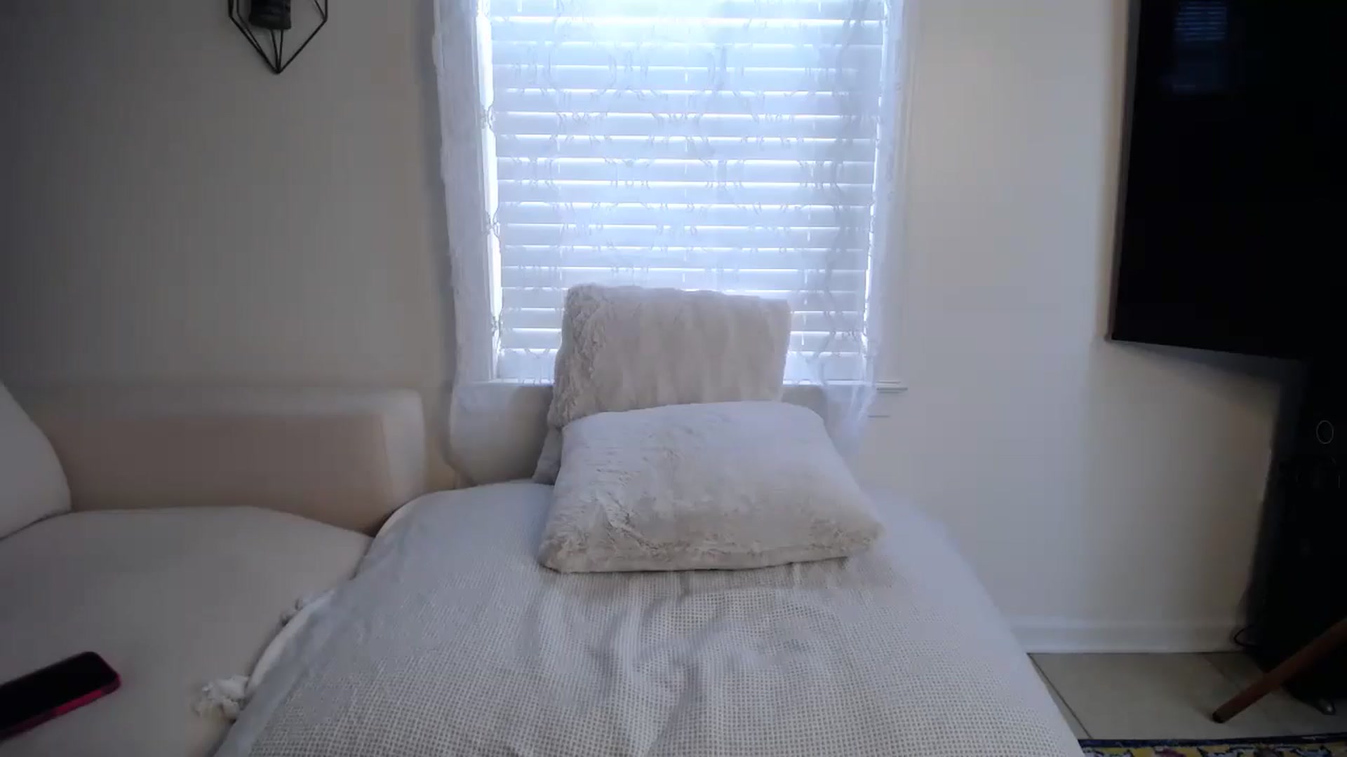 Gallery image thumbnail from MissSadieB's myfreecams stream on, 01/27/2025, 20:21 image 6 of 20