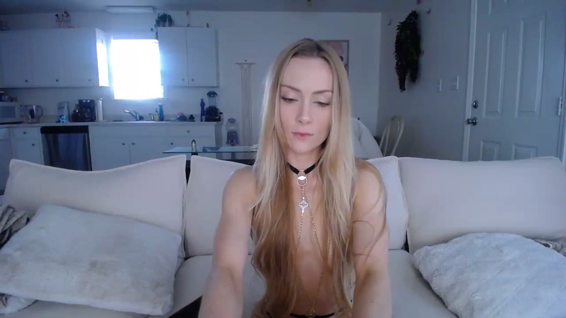 Gallery image thumbnail from MissSadieB's myfreecams stream on, 02/03/2025, 20:36 image 10 of 20