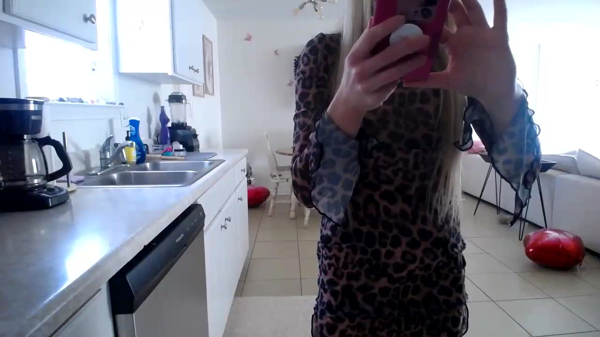 Gallery image thumbnail from MissSadieB's myfreecams stream on, 02/18/2025, 16:13 image 10 of 20