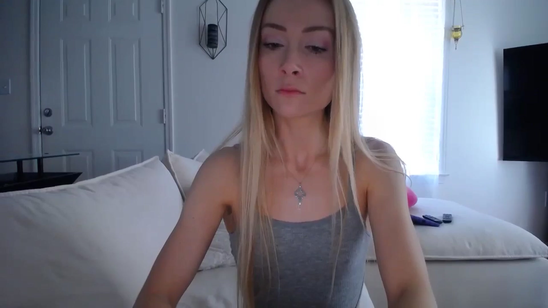 Gallery image thumbnail from MissSadieB's myfreecams stream on, 02/25/2025, 19:16 image 6 of 20