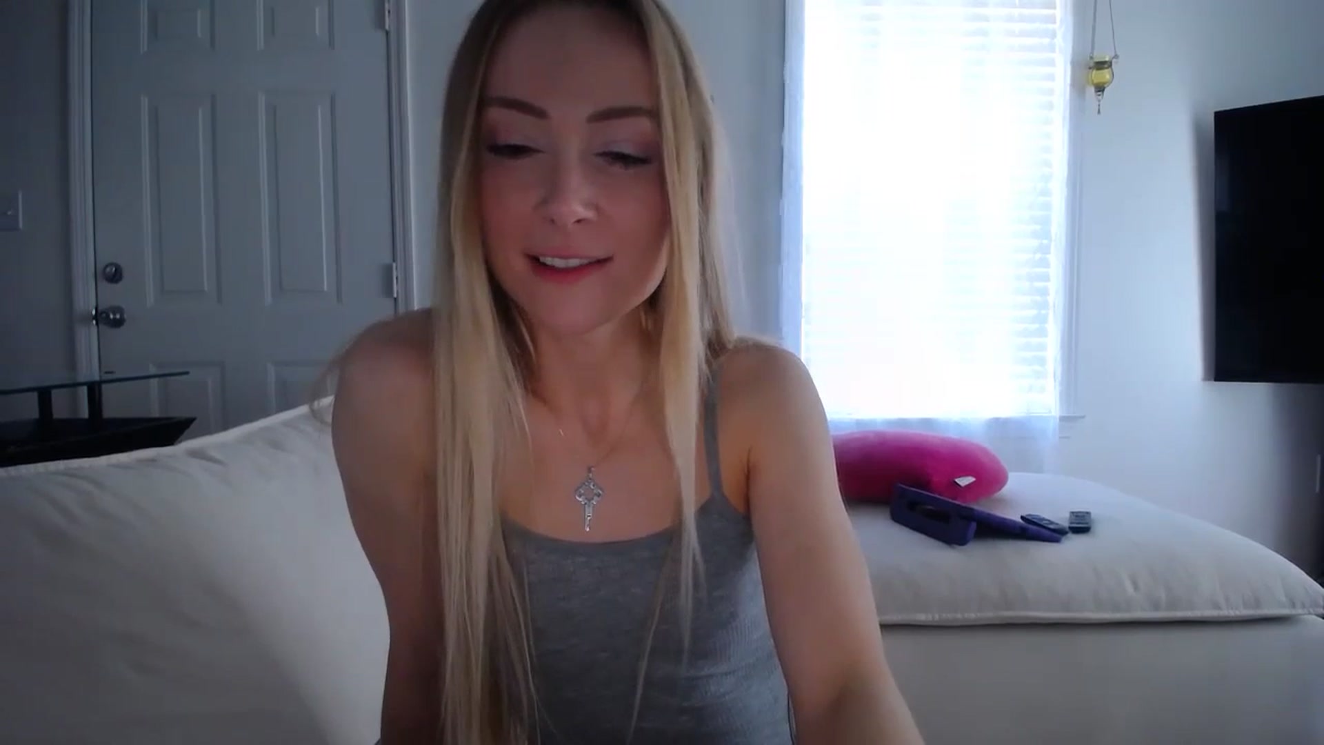Gallery image thumbnail from MissSadieB's myfreecams stream on, 02/25/2025, 19:16 image 4 of 20
