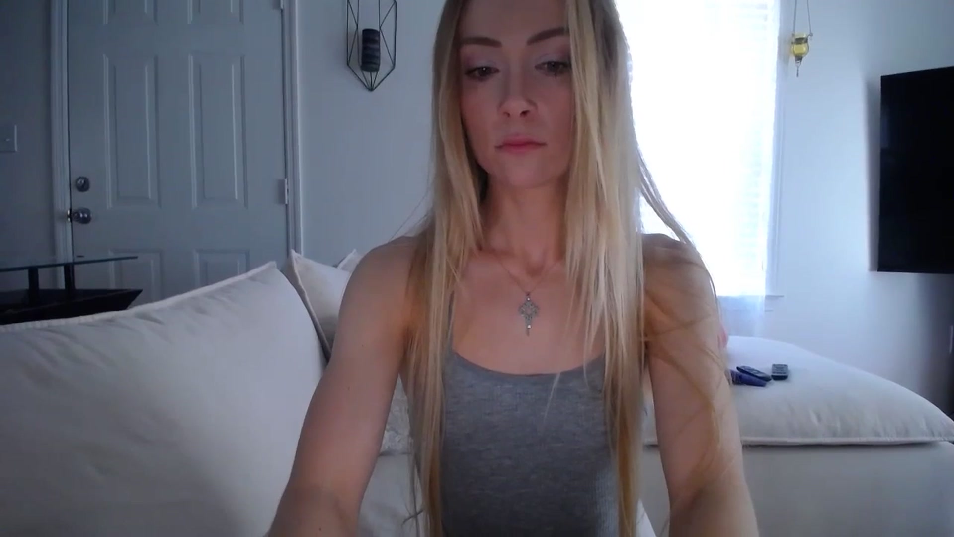 Gallery image thumbnail from MissSadieB's myfreecams stream on, 02/25/2025, 19:16 image 12 of 20