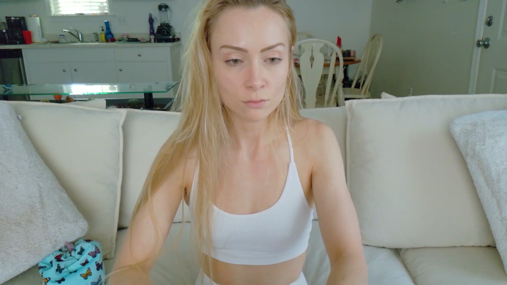Gallery image thumbnail from MissSadieB's myfreecams stream on, 04/16/2025, 21:01 image 18 of 20