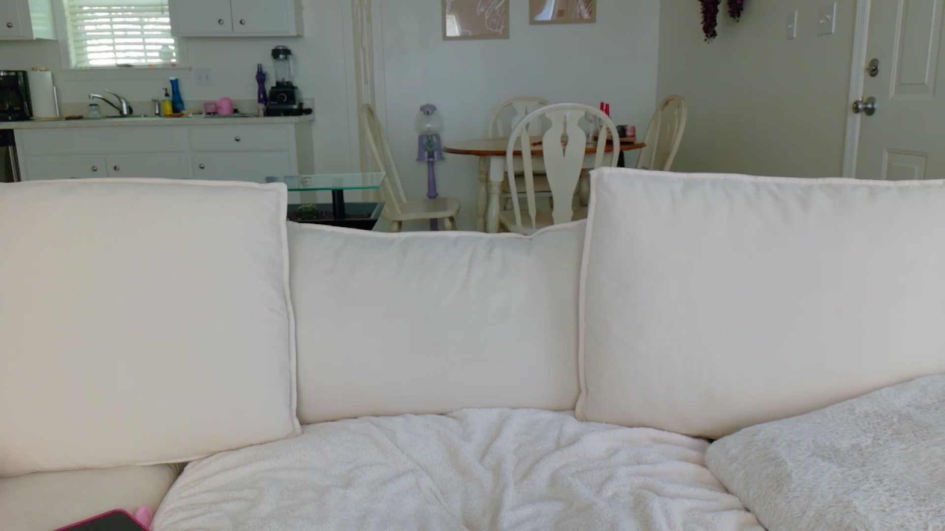 Gallery image thumbnail from MissSadieB's myfreecams stream on, 04/20/2025, 19:59 image 10 of 20