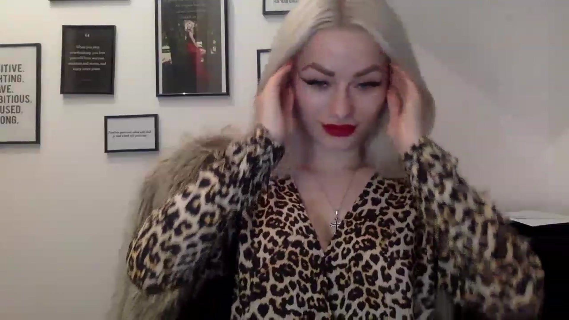 Gallery image thumbnail from MissSarahDom's myfreecams stream on, 01/10/2023, 15:55 image 7 of 20