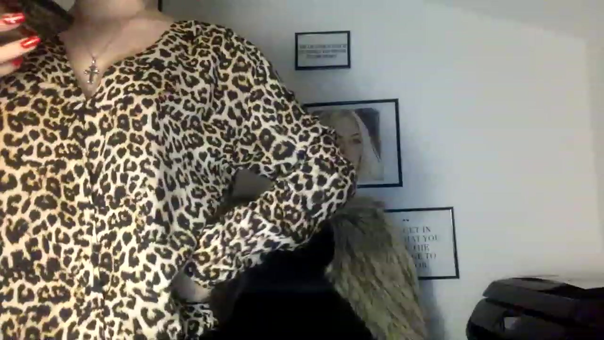 Gallery image thumbnail from MissSarahDom's myfreecams stream on, 01/10/2023, 17:19 image 15 of 20