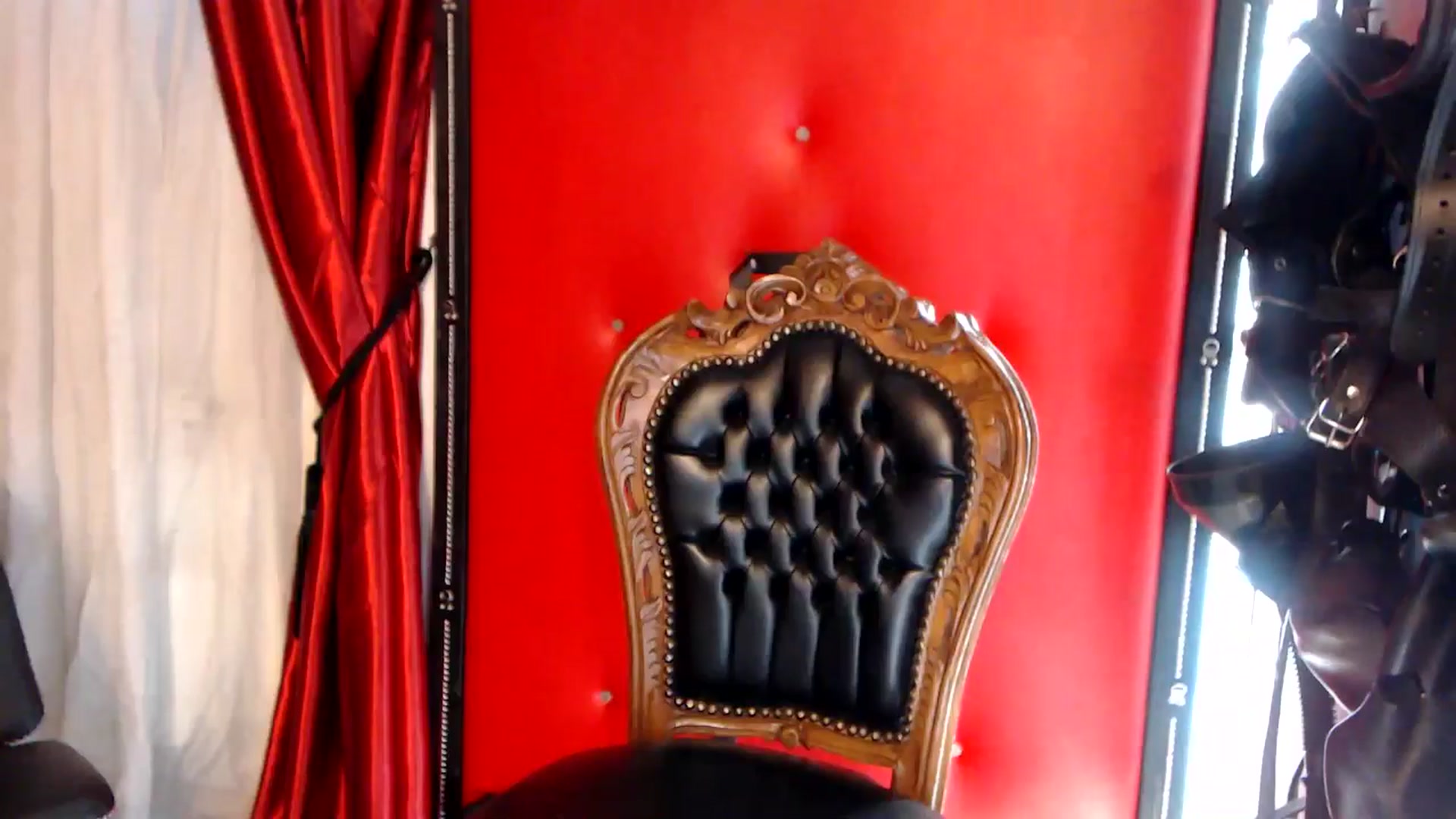 Gallery image thumbnail from MissSarahDom's myfreecams stream on, 07/28/2024, 17:18 image 13 of 20
