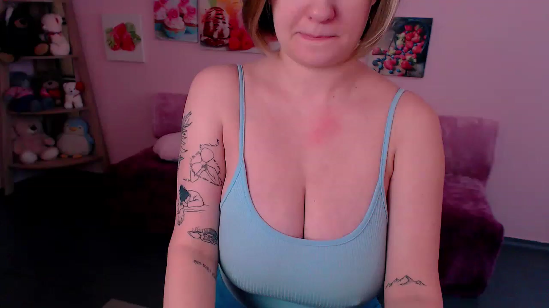 Gallery image thumbnail from MissSeul's myfreecams stream on, 03/26/2023, 13:14 image 10 of 20