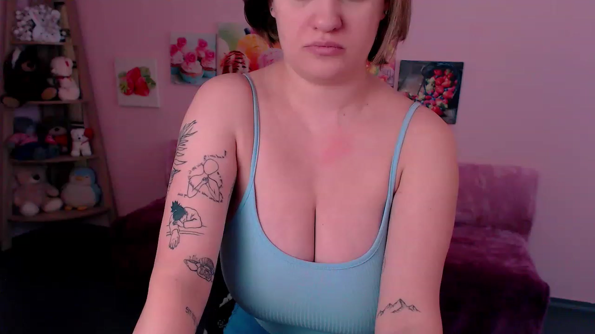 Gallery image thumbnail from MissSeul's myfreecams stream on, 03/26/2023, 13:14 image 12 of 20