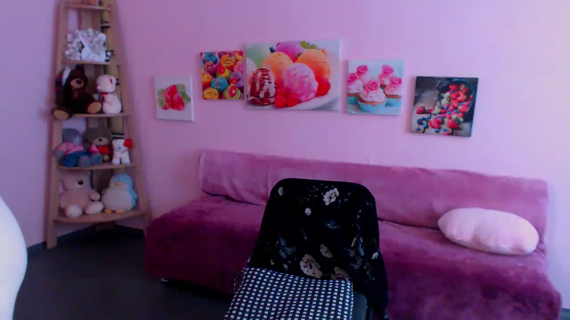 Gallery image thumbnail from MissSeul's myfreecams stream on, 04/30/2023, 14:05 image 4 of 20