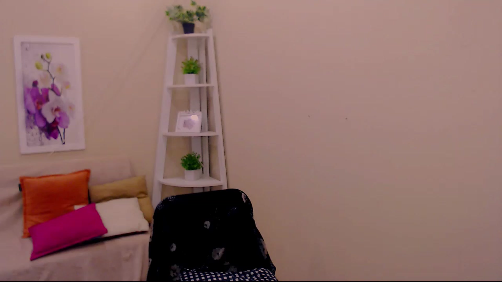Gallery image thumbnail from MissSeul's myfreecams stream on, 05/21/2023, 16:45 image 5 of 20