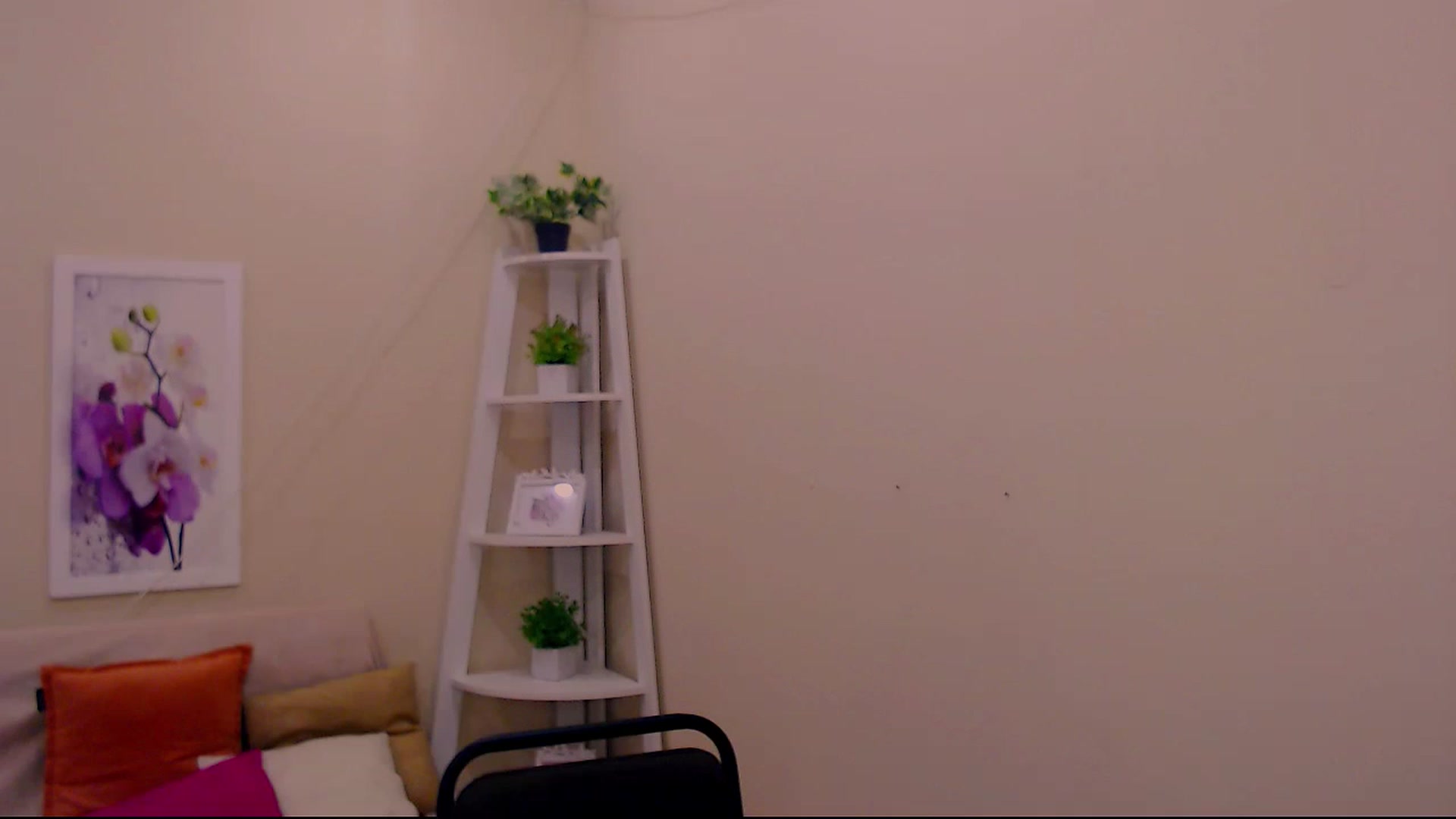 Gallery image thumbnail from MissSeul's myfreecams stream on, 05/21/2023, 16:45 image 2 of 20
