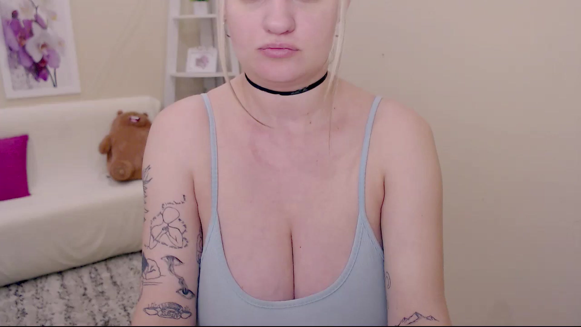 Gallery image thumbnail from MissSeul's myfreecams stream on, 10/15/2023, 14:32 image 12 of 20