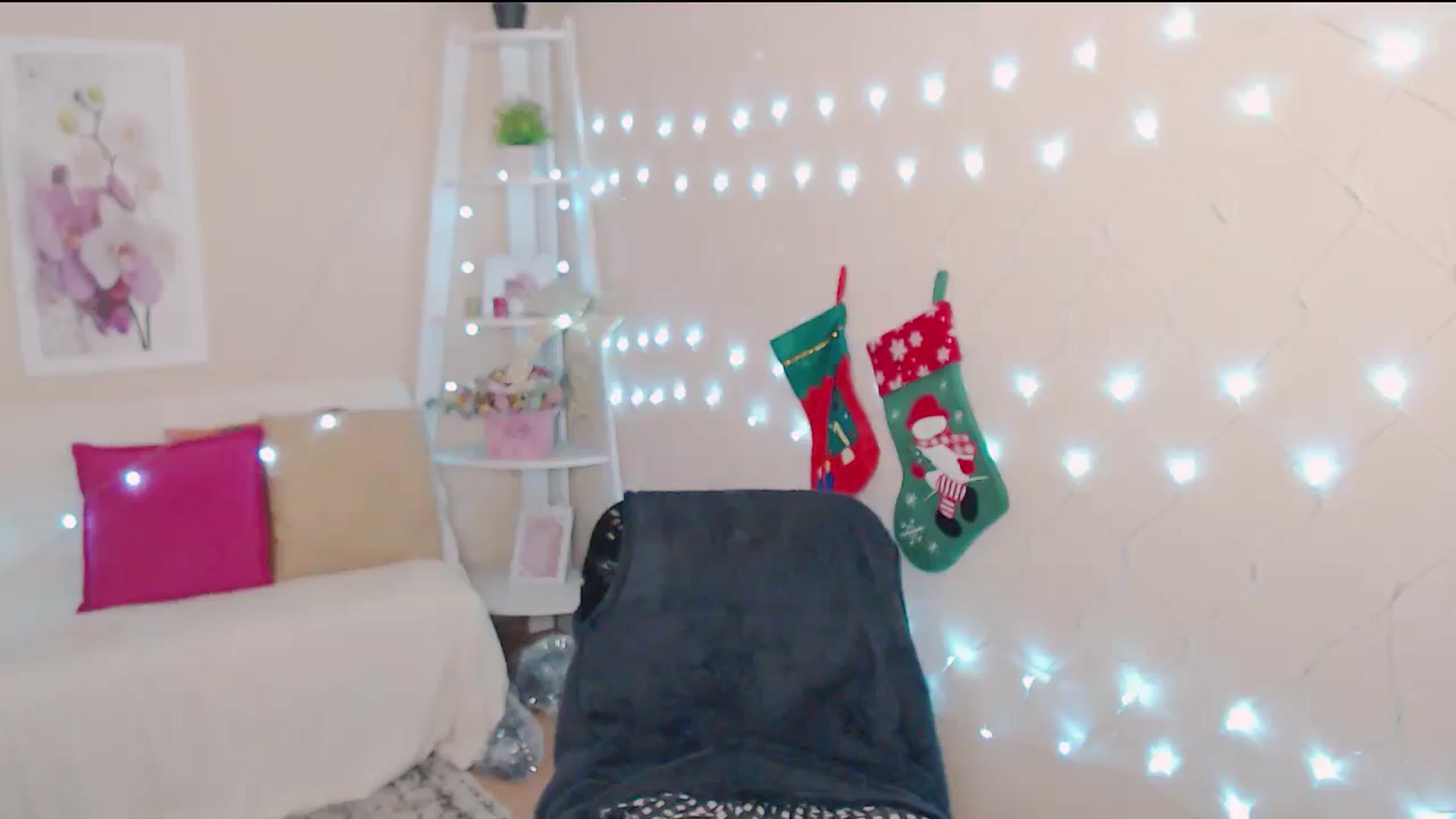 Gallery image thumbnail from MissSeul's myfreecams stream on, 12/31/2023, 12:52 image 14 of 20
