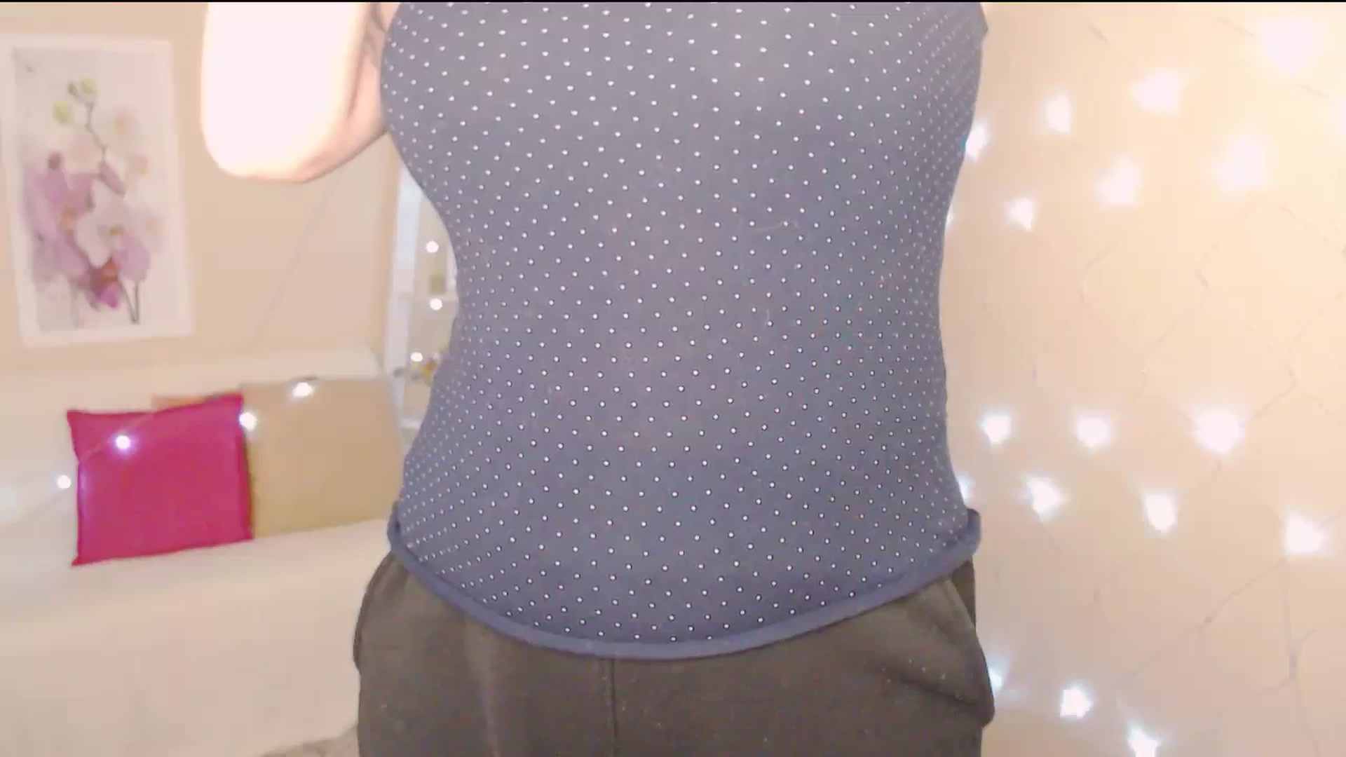 Gallery image thumbnail from MissSeul's myfreecams stream on, 12/31/2023, 12:52 image 15 of 20