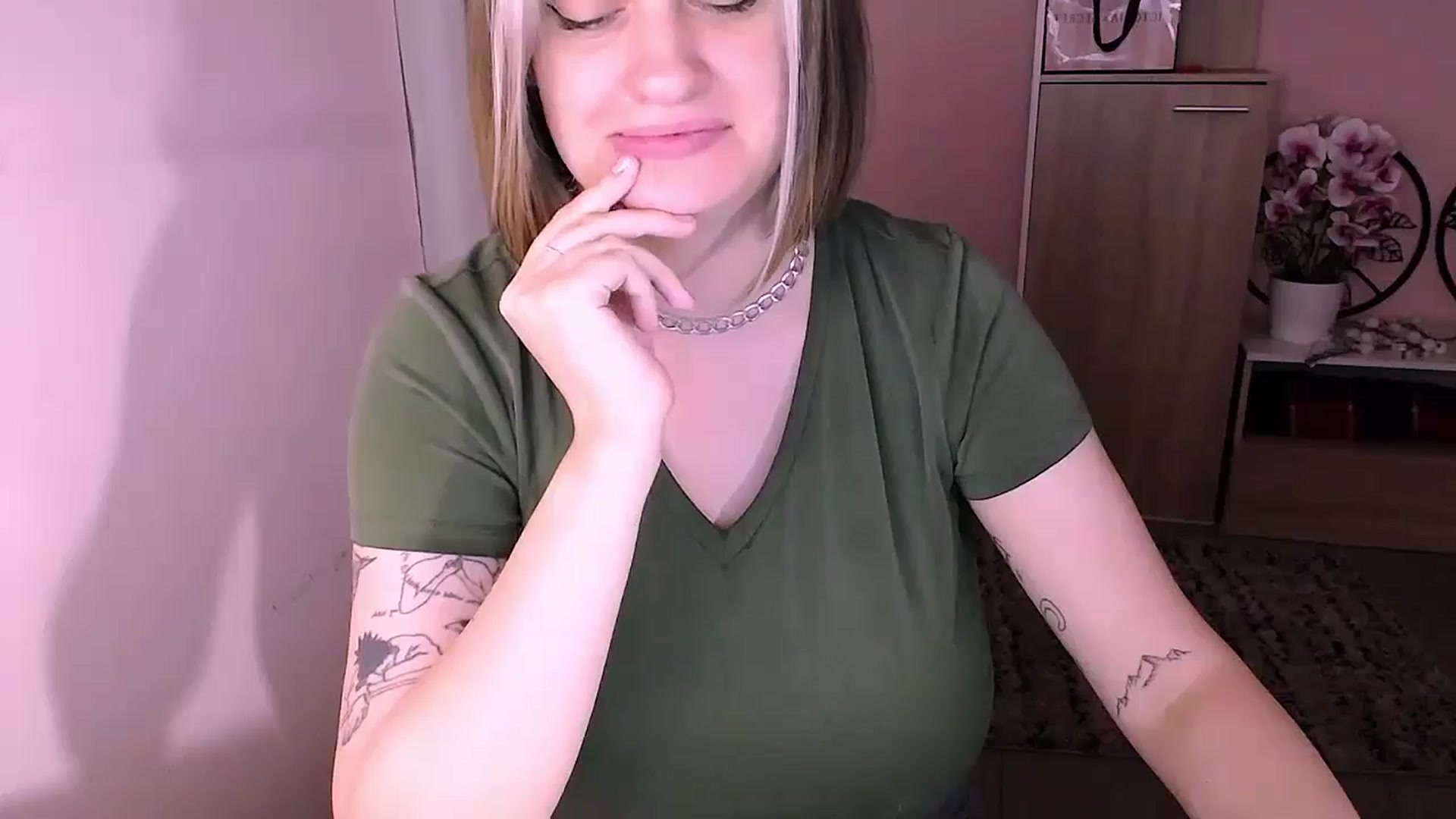 Gallery image thumbnail from MissSeul's myfreecams stream on, 07/30/2024, 17:02 image 5 of 20