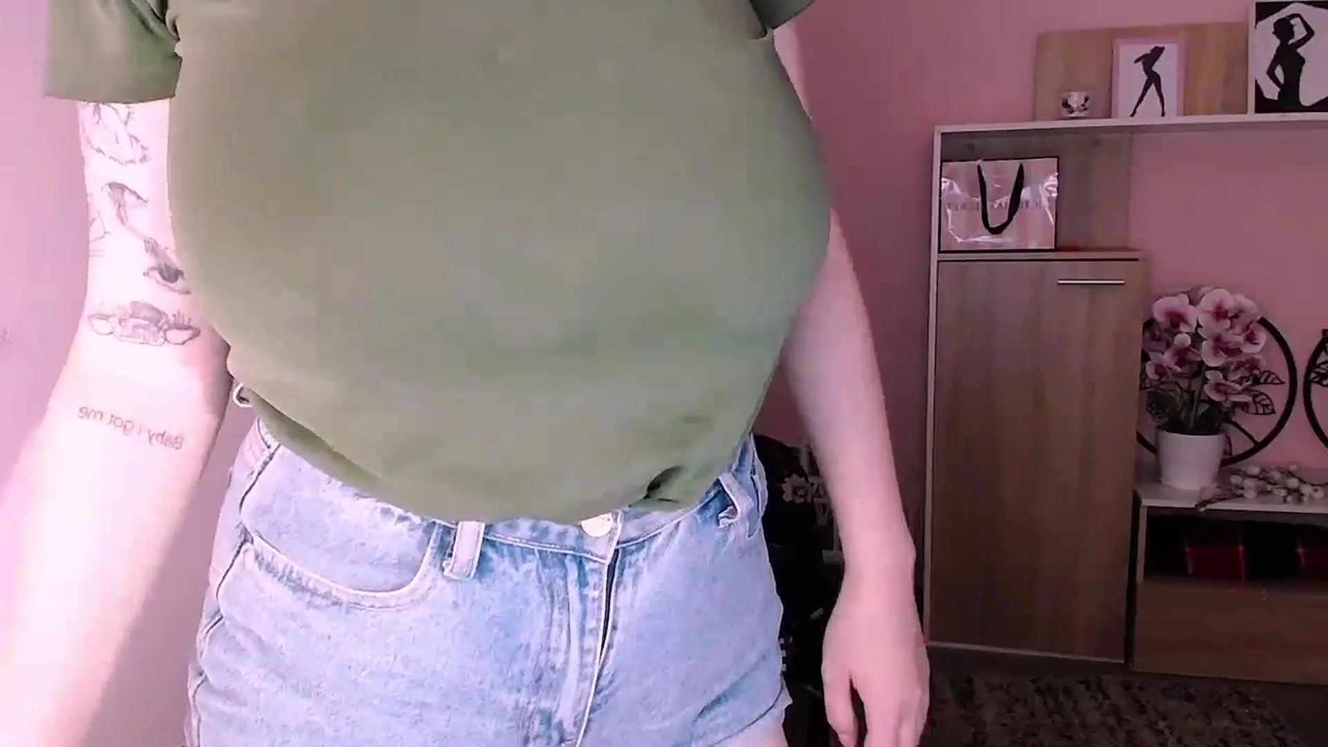 Gallery image thumbnail from MissSeul's myfreecams stream on, 07/30/2024, 17:02 image 17 of 20