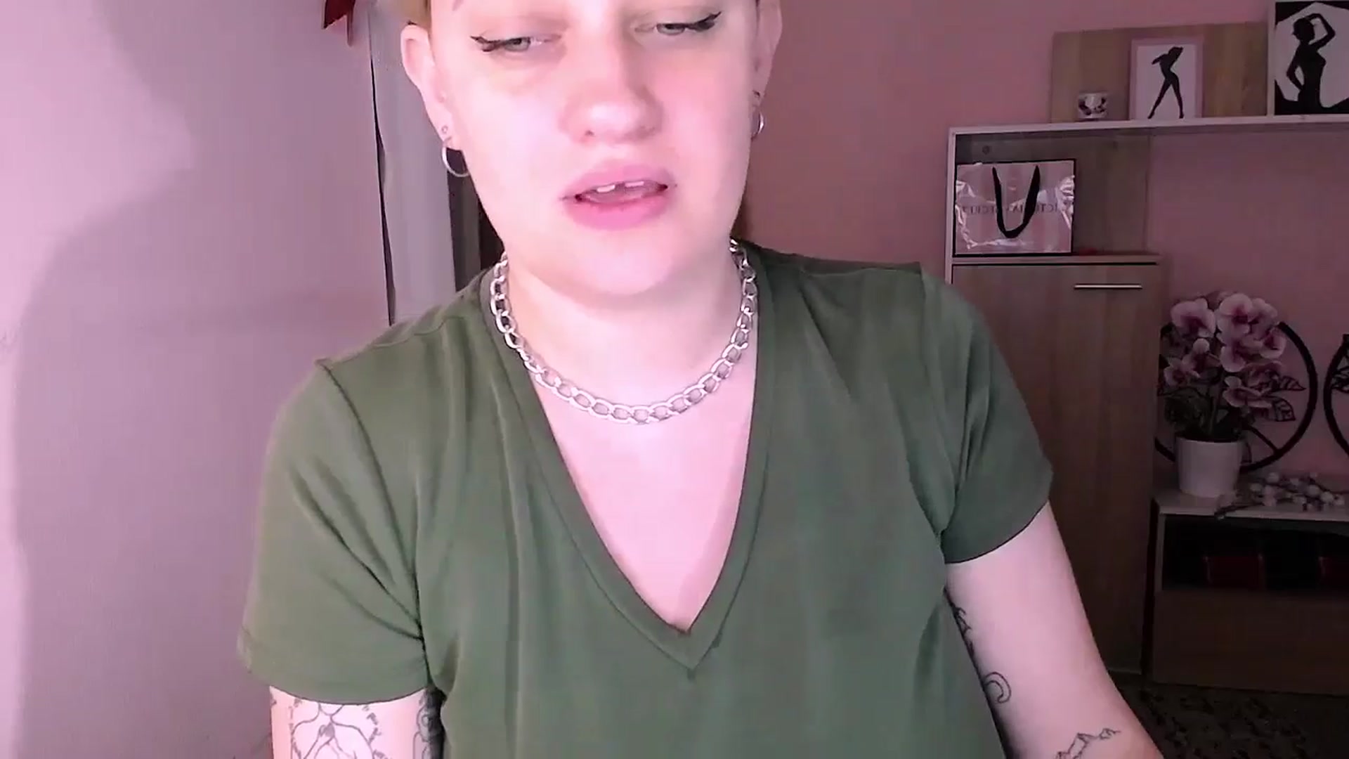 Gallery image thumbnail from MissSeul's myfreecams stream on, 07/30/2024, 17:02 image 20 of 20