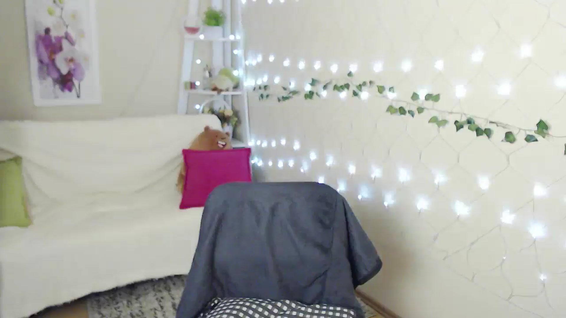 Gallery image thumbnail from MissSeul's myfreecams stream on, 10/26/2024, 13:32 image 18 of 20
