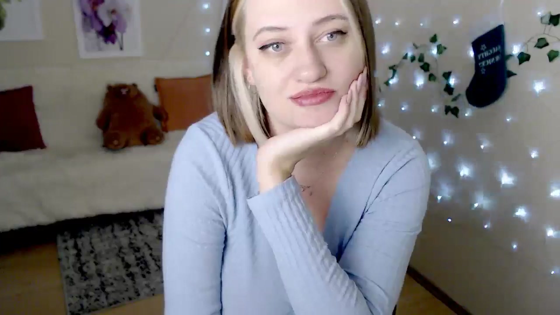 Gallery image thumbnail from MissSeul's myfreecams stream on, 12/24/2024, 18:08 image 14 of 20