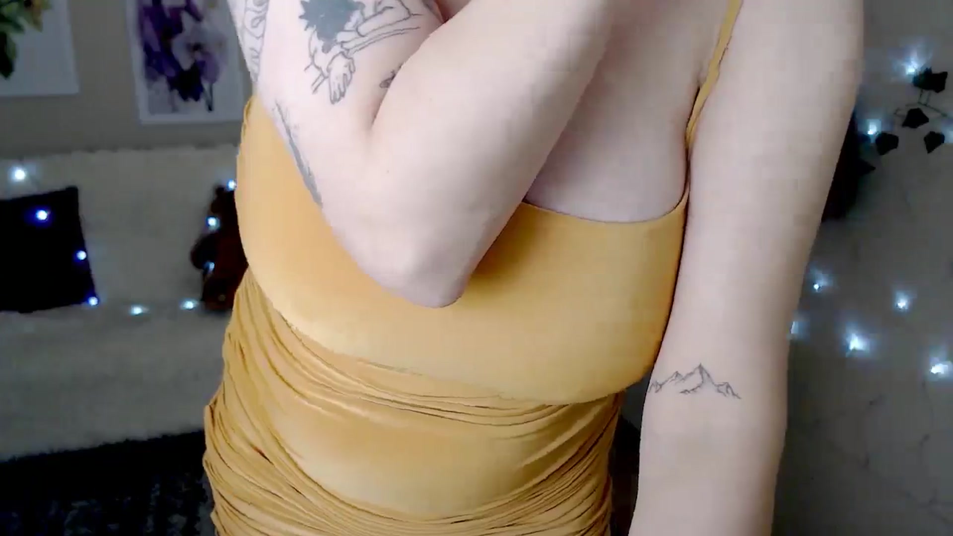 Gallery image thumbnail from MissSeul's myfreecams stream on, 12/25/2024, 11:22 image 11 of 20