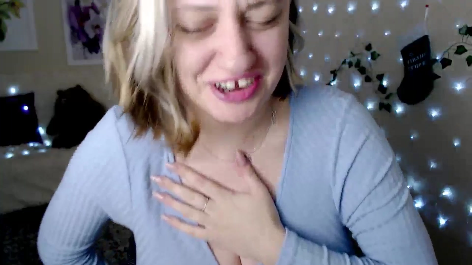Gallery image thumbnail from MissSeul's myfreecams stream on, 12/31/2024, 12:04 image 14 of 20