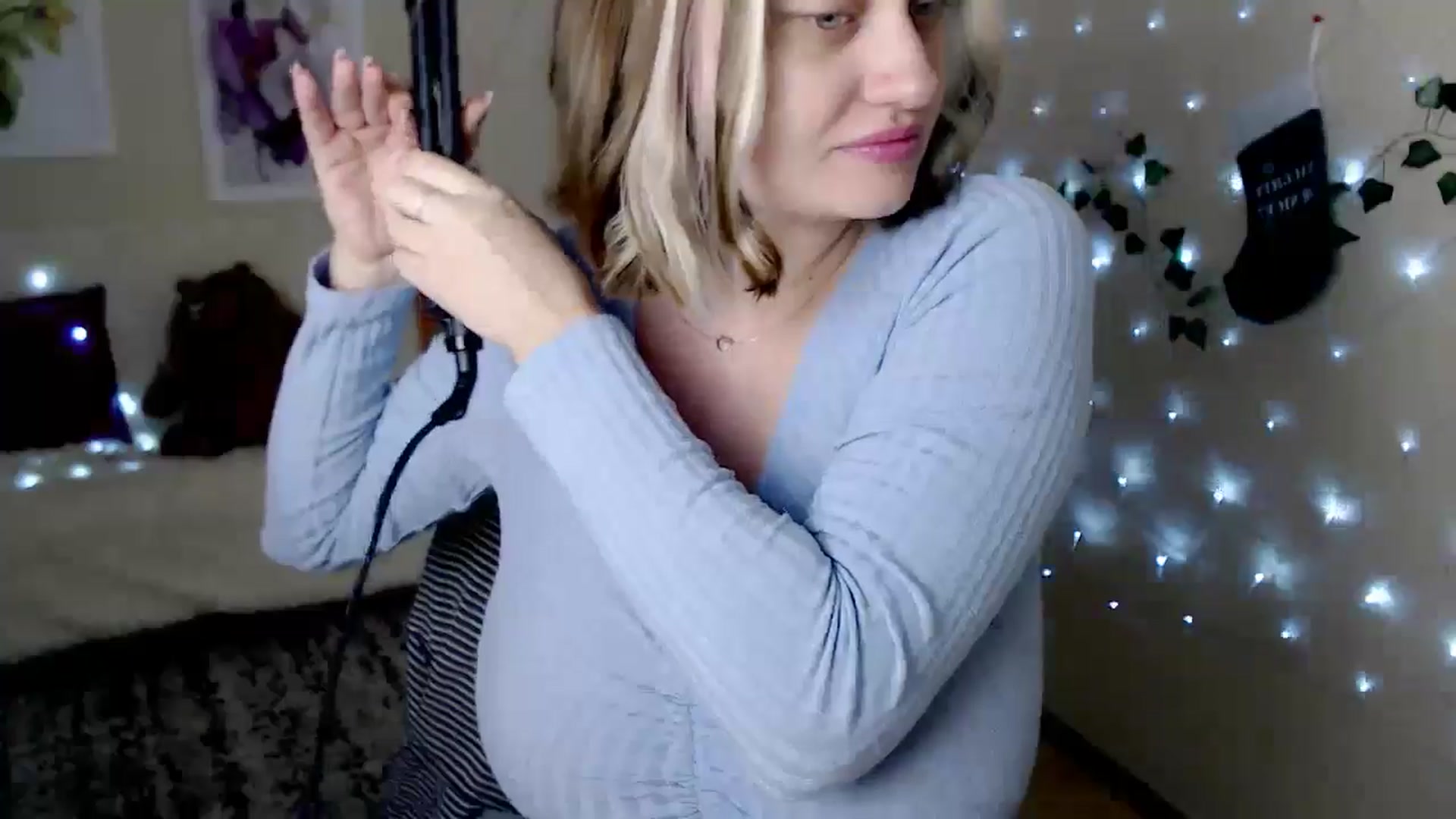 Gallery image thumbnail from MissSeul's myfreecams stream on, 12/31/2024, 12:04 image 12 of 20