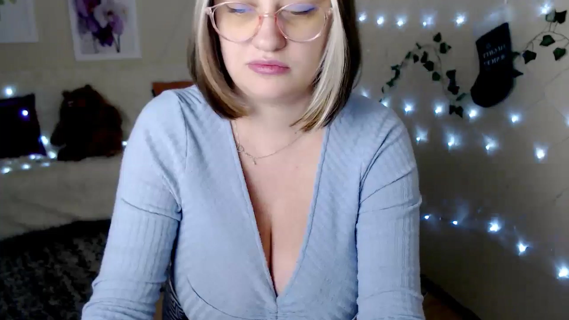 Gallery image thumbnail from MissSeul's myfreecams stream on, 01/02/2025, 15:51 image 18 of 20