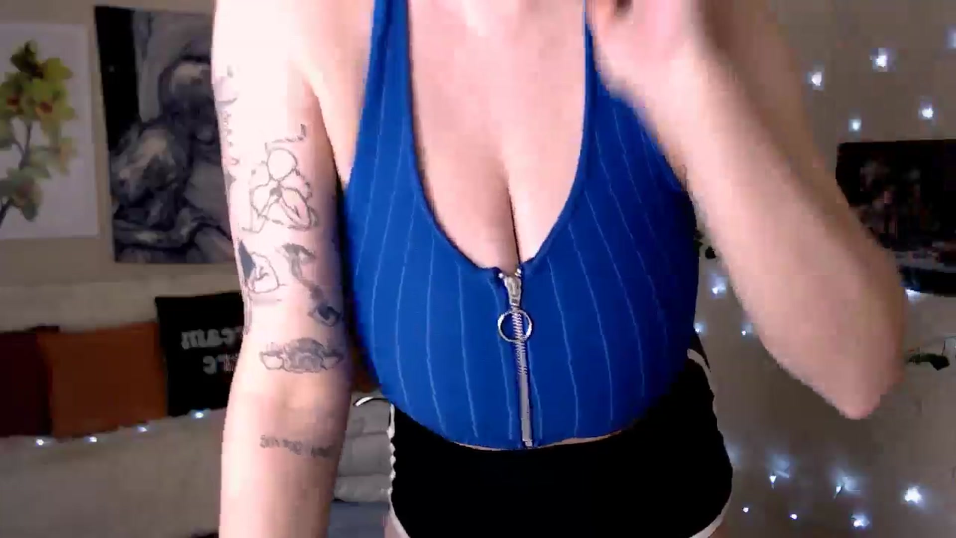 Gallery image thumbnail from MissSeul's myfreecams stream on, 05/03/2025, 13:36 image 6 of 20