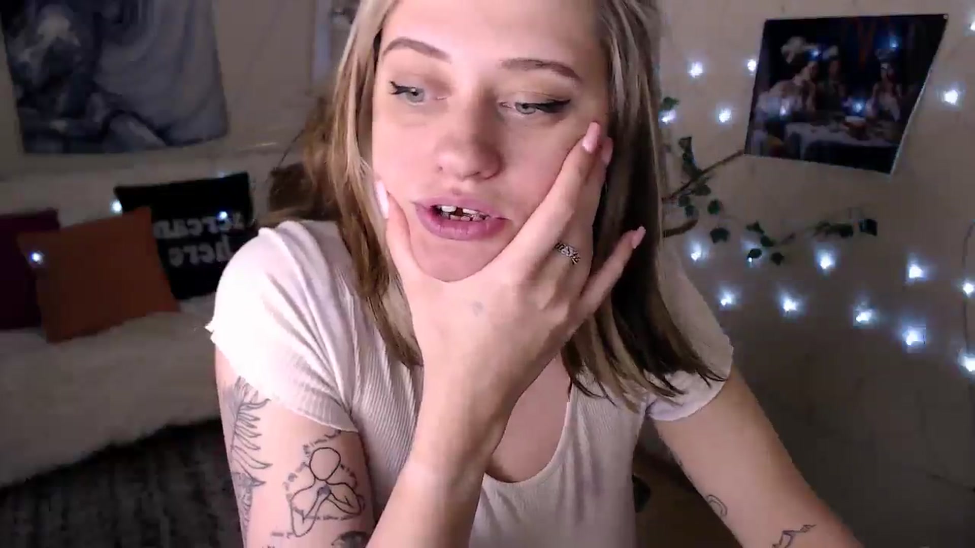 Gallery image thumbnail from MissSeul's myfreecams stream on, 06/15/2025, 14:26 image 16 of 20