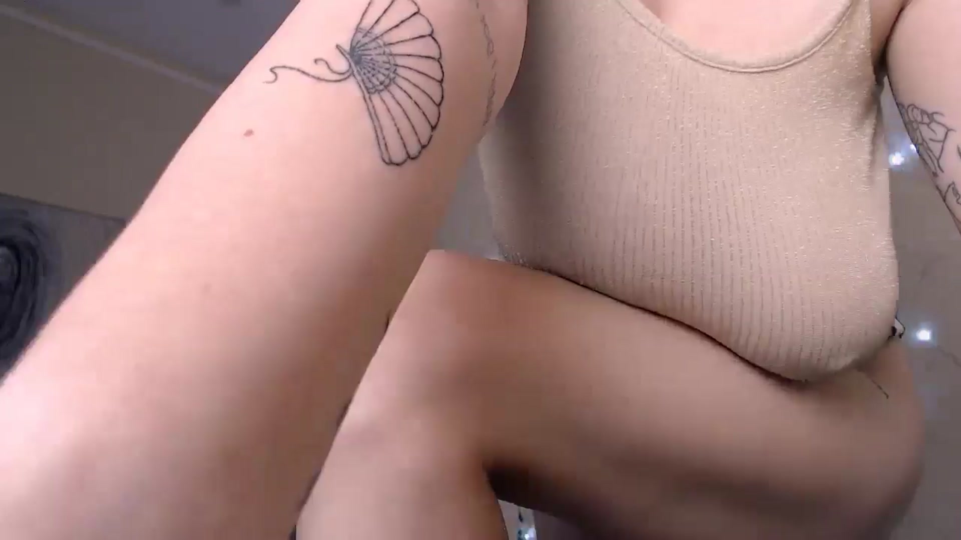 Gallery image thumbnail from MissSeul's myfreecams stream on, 09/07/2025, 11:29 image 19 of 20