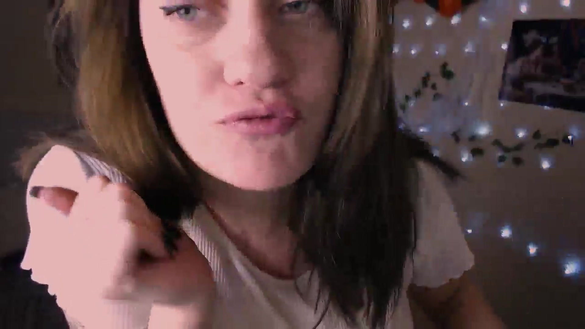 Gallery image thumbnail from MissSeul's myfreecams stream on, 10/26/2025, 14:35 image 9 of 20