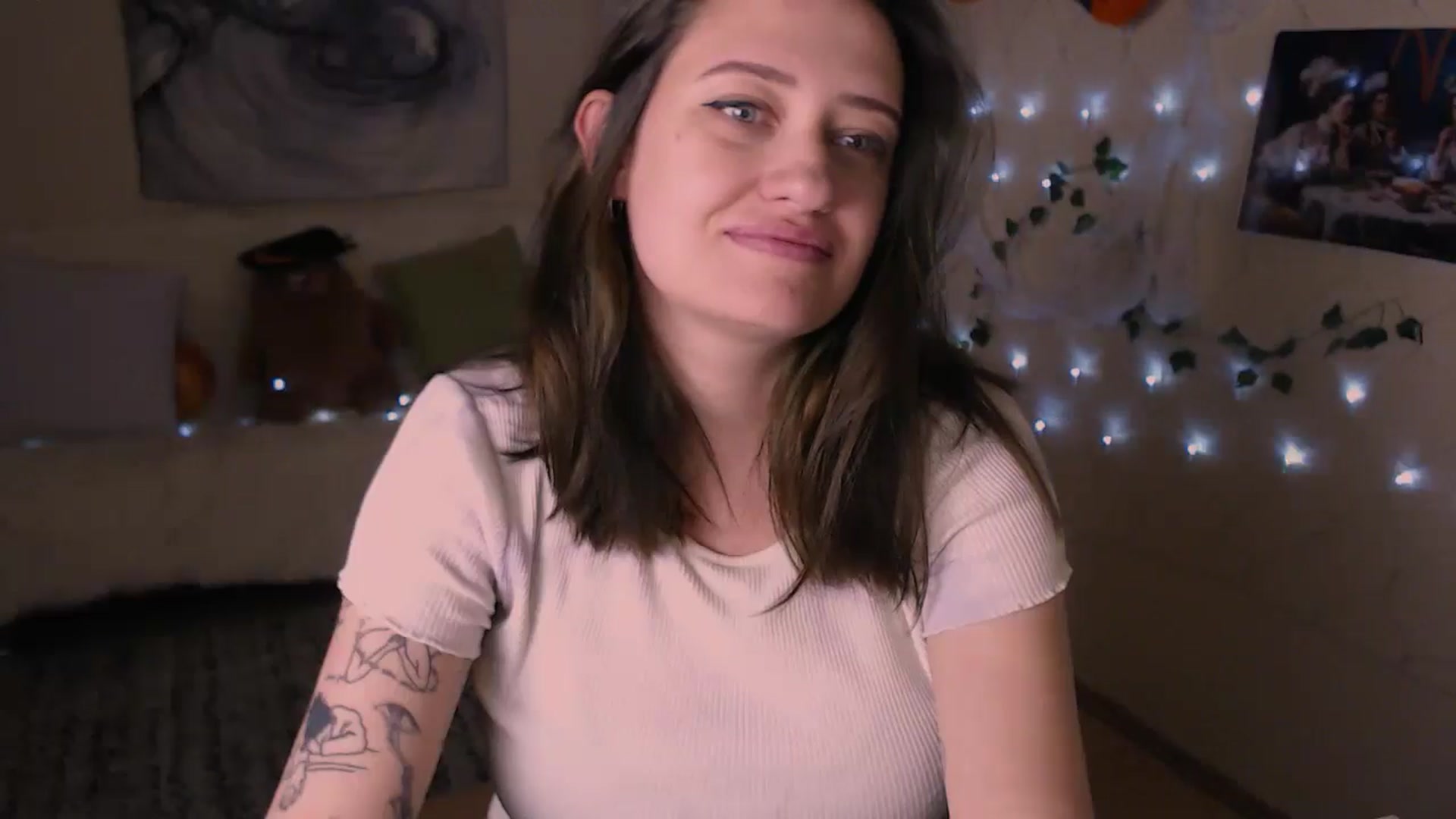 Gallery image thumbnail from MissSeul's myfreecams stream on, 10/26/2025, 15:46 image 9 of 20