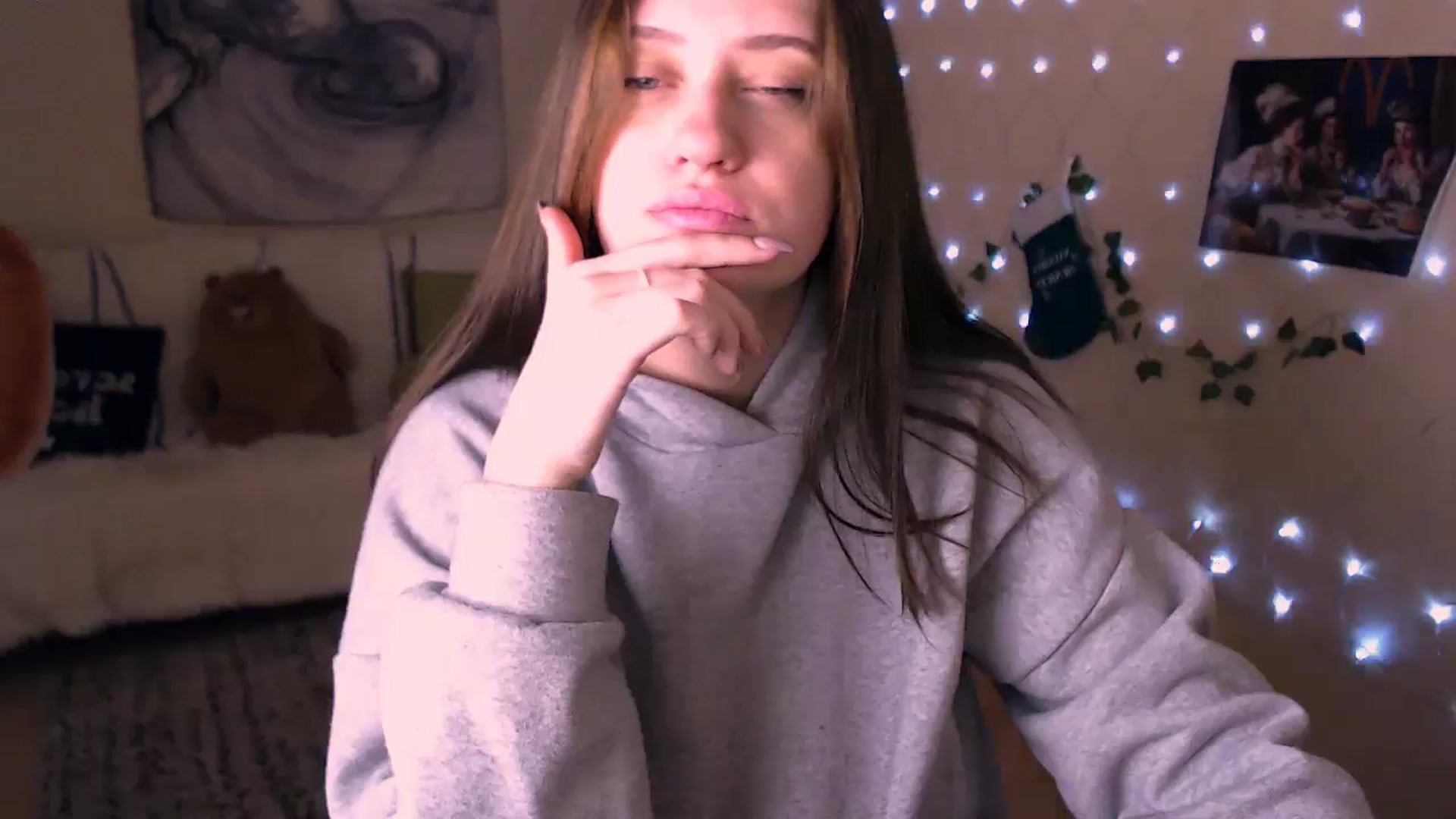 Gallery image thumbnail from MissSeul's myfreecams stream on, 12/24/2025, 16:20 image 17 of 20