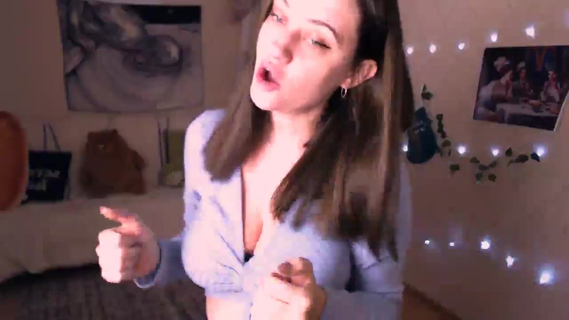 Gallery image thumbnail from MissSeul's myfreecams stream on, 12/26/2025, 10:28 image 16 of 20
