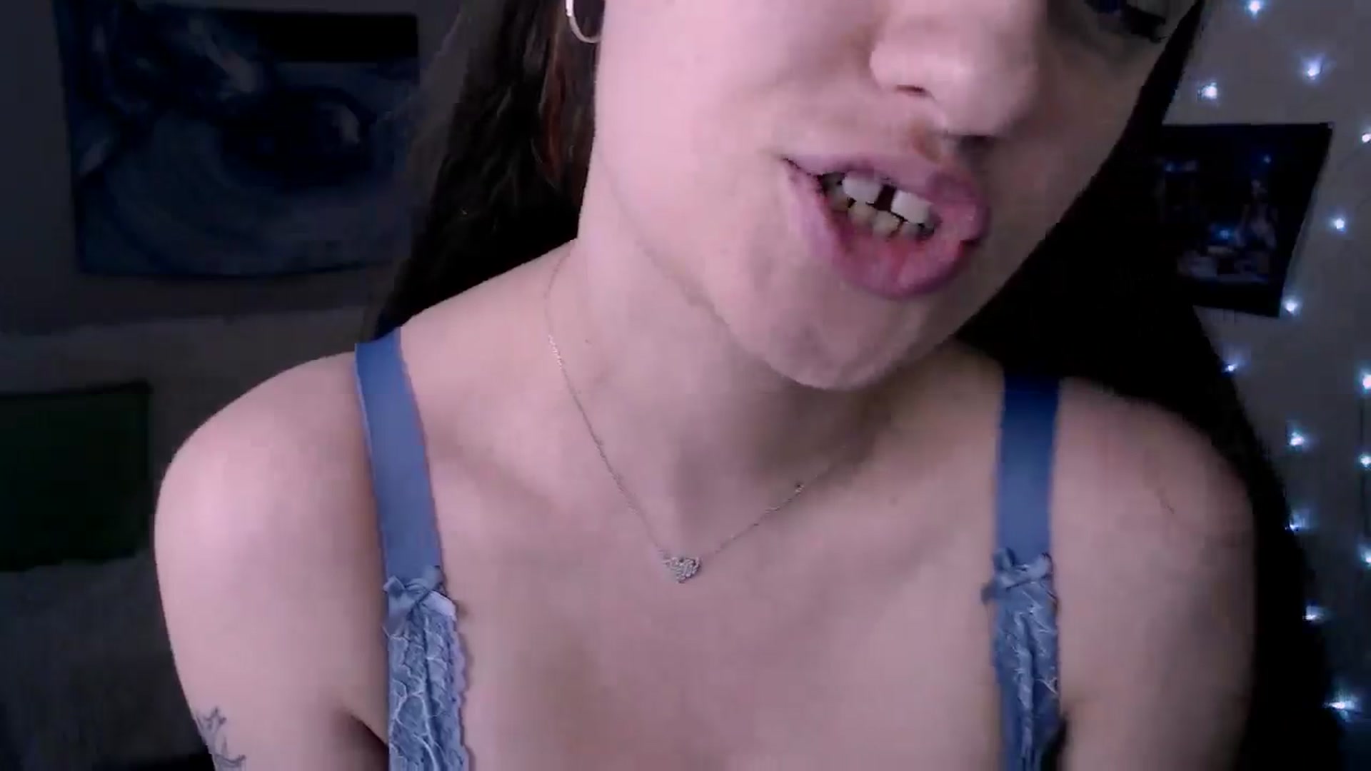 Gallery image thumbnail from MissSeul's myfreecams stream on, 03/23/2026, 12:52 image 6 of 20